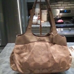 Coach Hobo Purse 👜